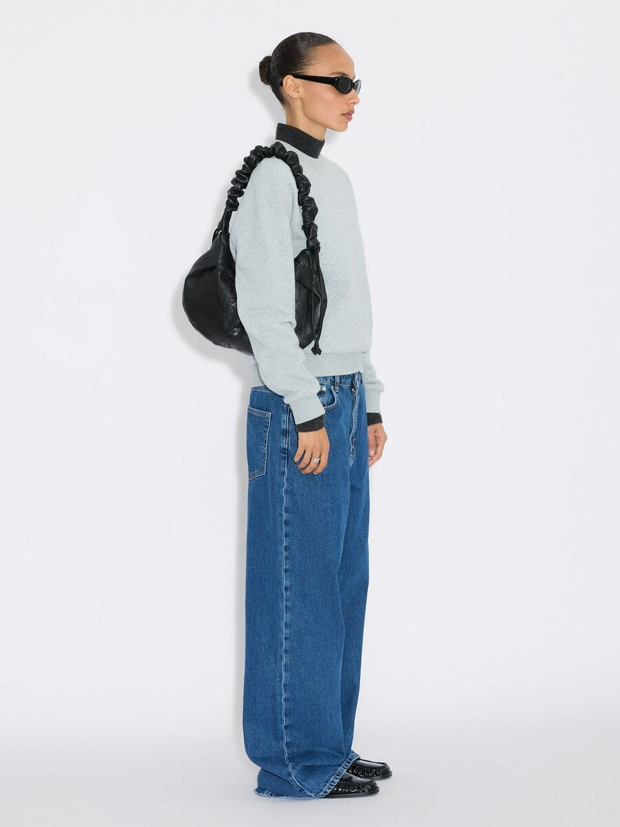 borsa a bozzolo in pelle morbida leni