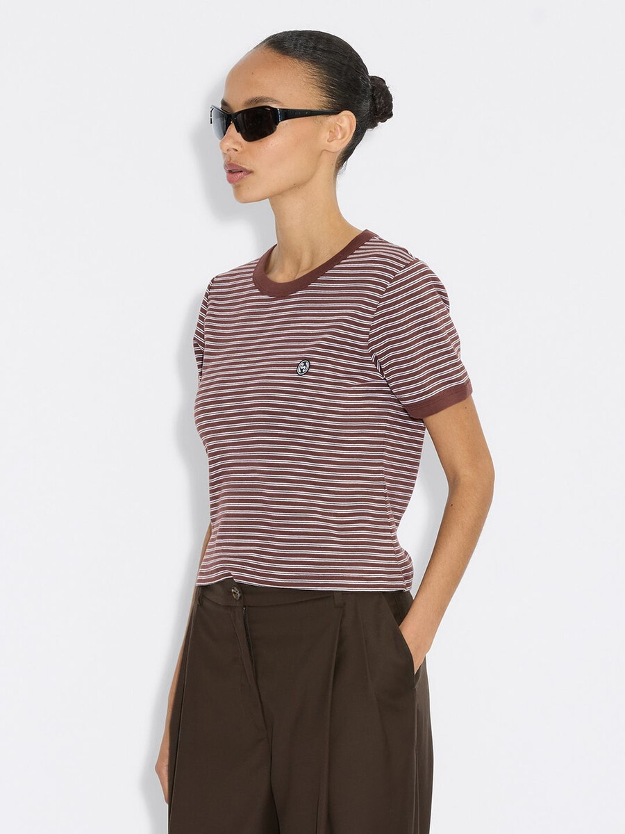 maglietta a righe con gattino